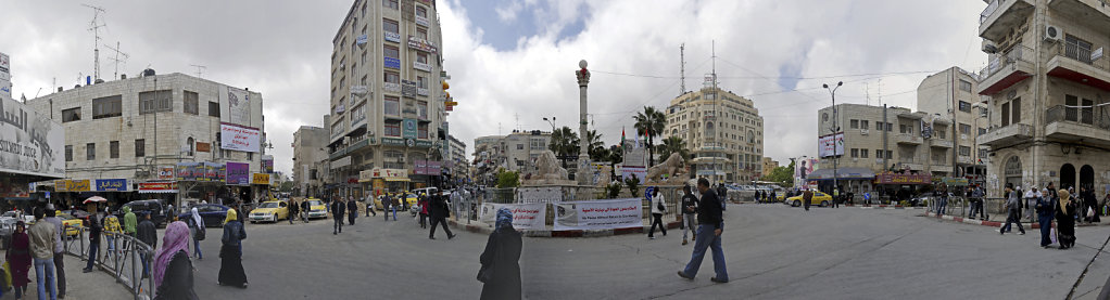 palästina- ramallah - al-manarah-platz - teilpanorama