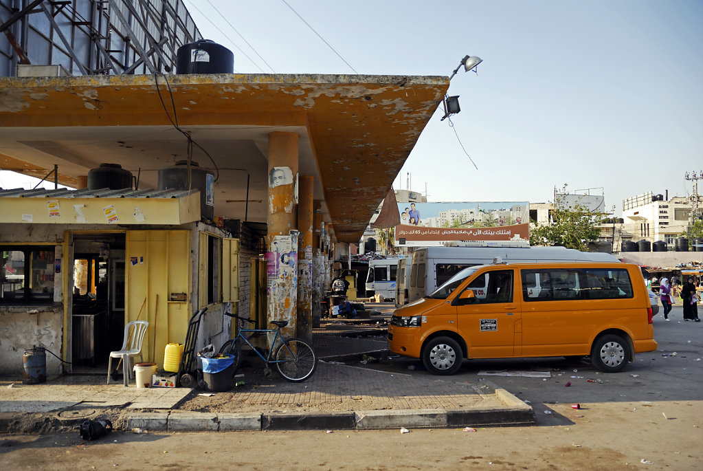 palästina- jenin - auf dem busbahnhof teil 2