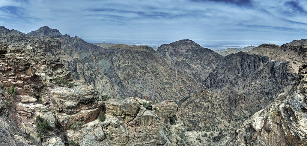 jordanien - petra - blick über die berge