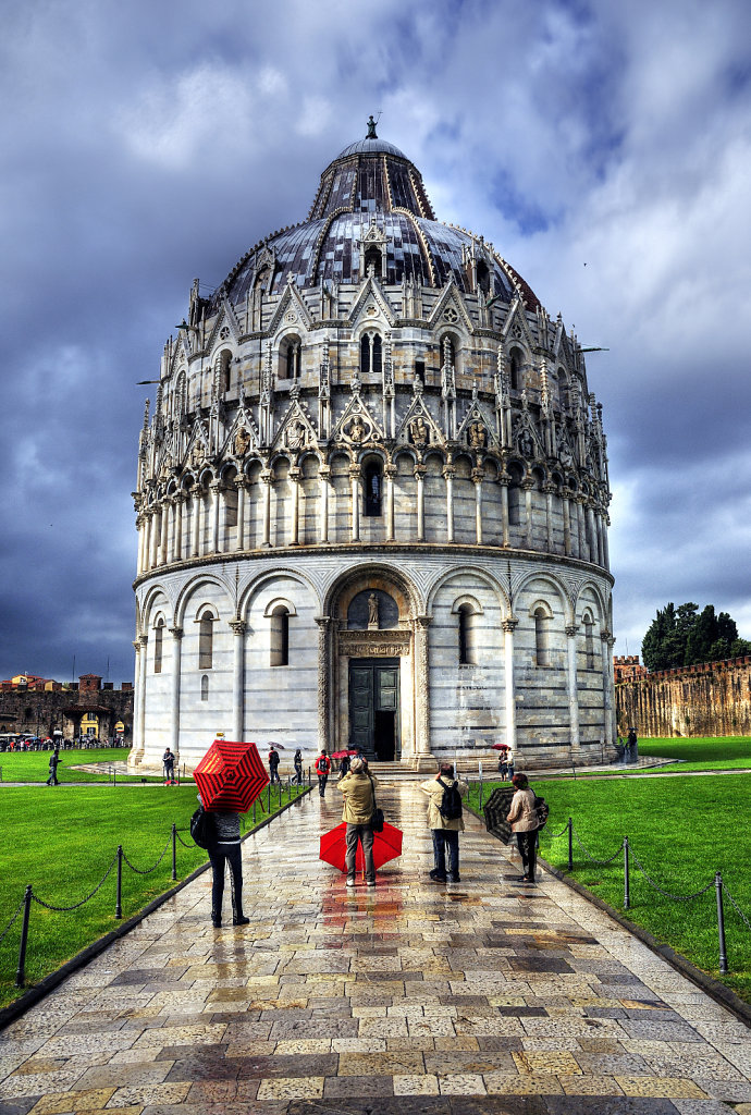 italien - pisa - baptisterium   