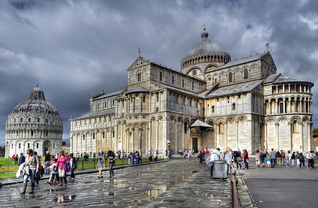 italien - pisa - dom und baptisterium