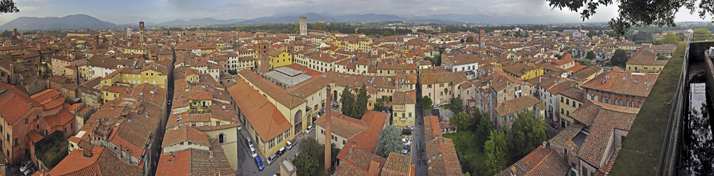  italien - lucca -  torre guinigi - Blick  nach norden - teilpan