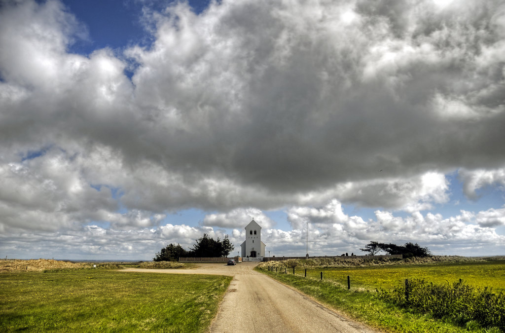 dänemark - ringkobing fjord - haurvig kirke