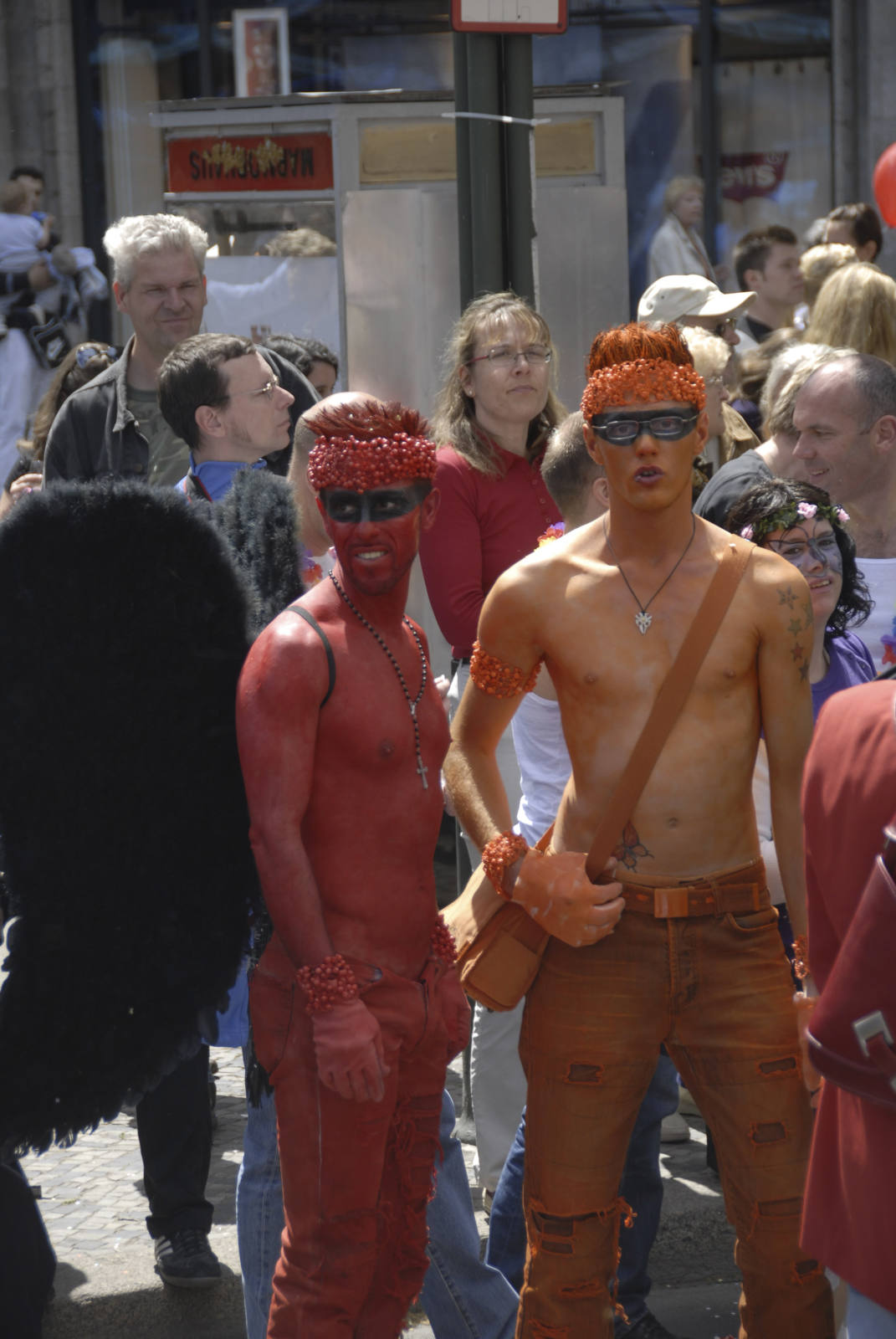 Csd nackt auf Cuming Tube