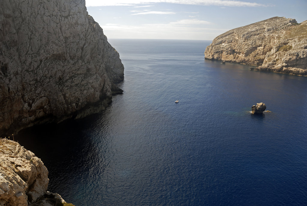 italien - sardinien - grotta di nettuno - isola di foradada