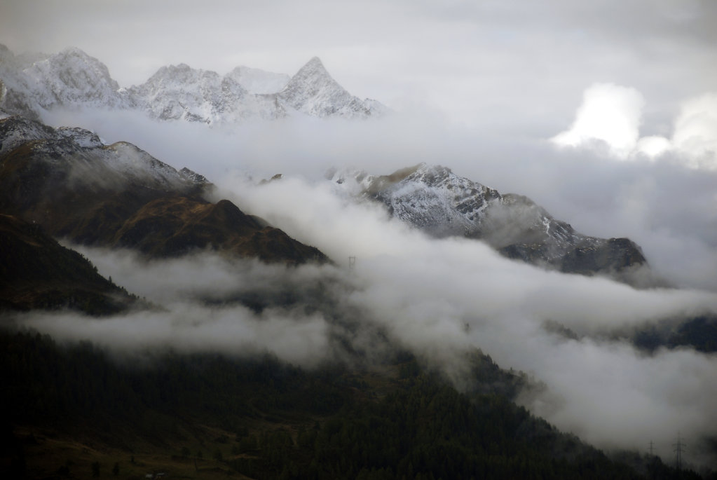 schweiz - gotthardpass - die berge