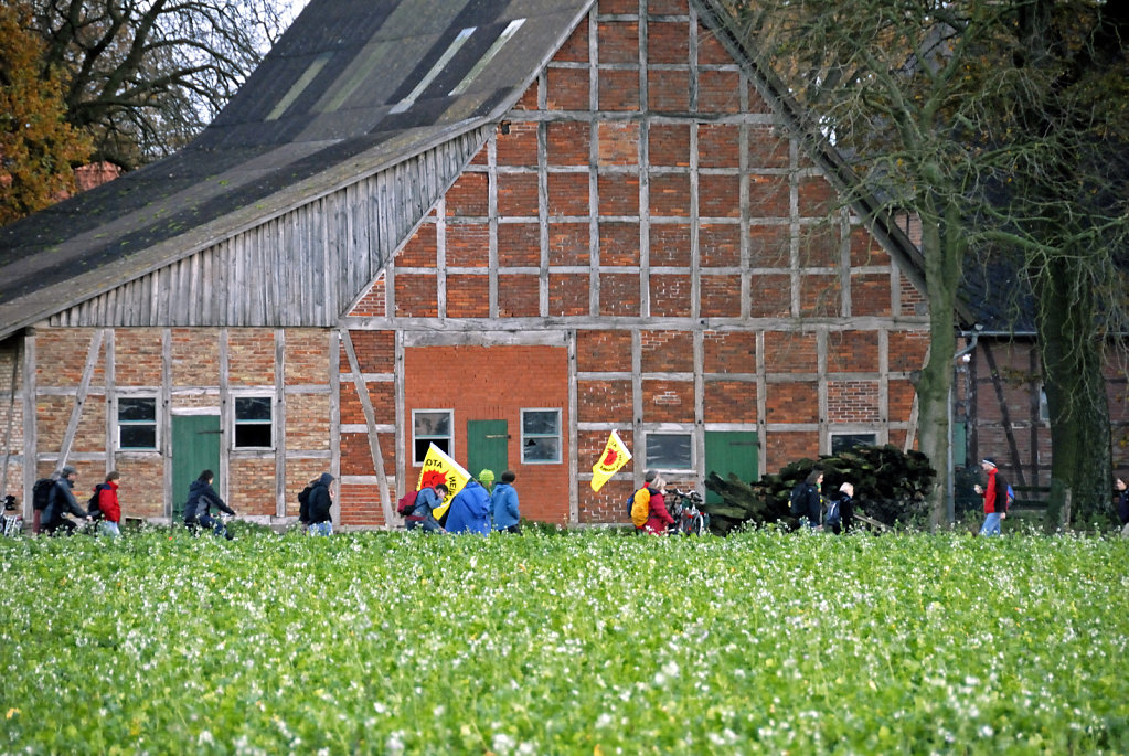 castor november 2010 –  nach der kundgebung 