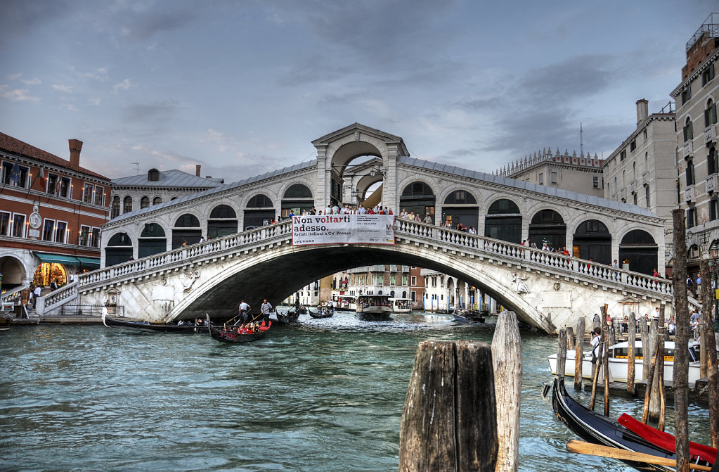 venedig (108) - rialto brücke teil 2