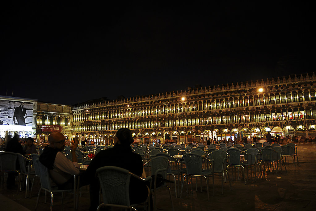 venedig (116) - piazza san marco nachts 