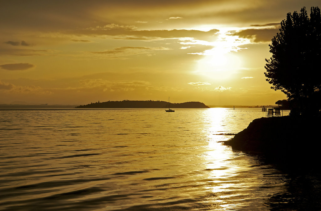 lago trasimeno - am ostufer - sonnenuntergang