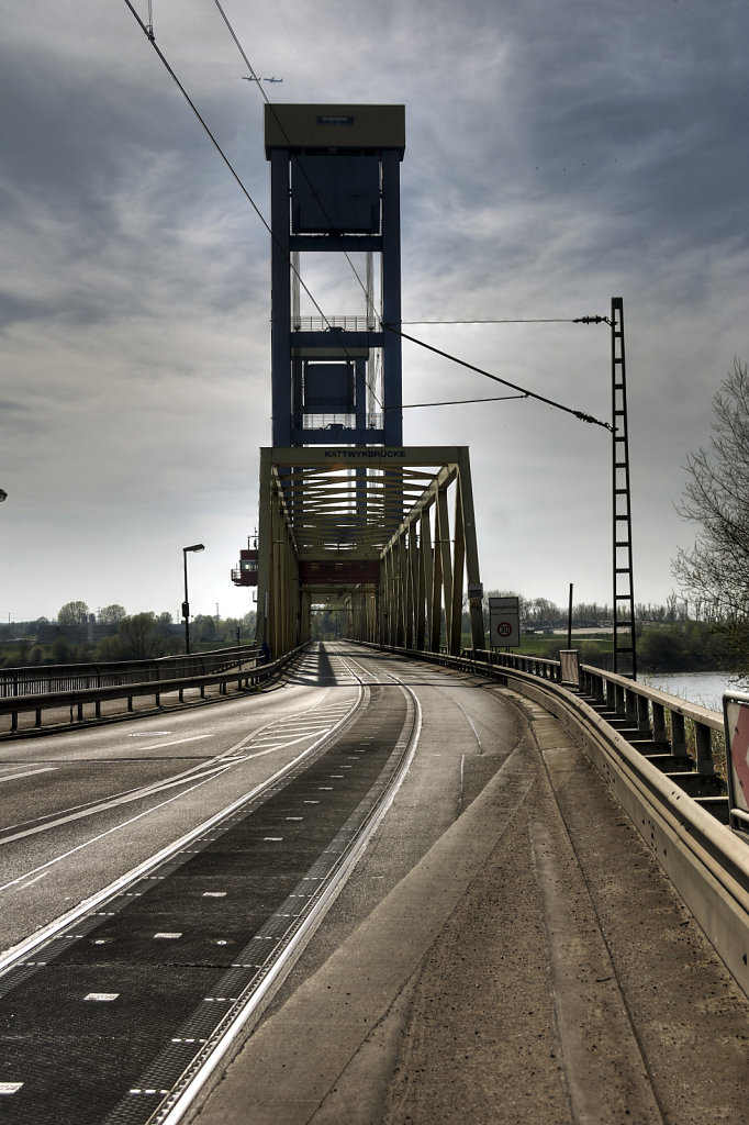 hamburg hafen - (105) -  kattwykbrücke