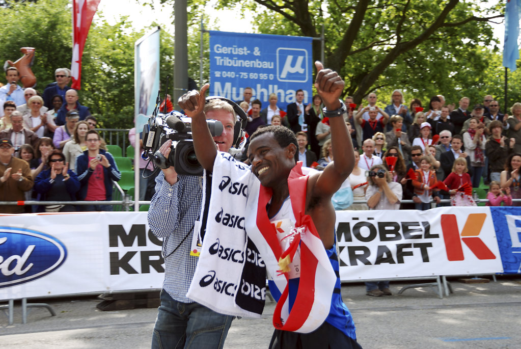 hamburg marathon 2009 - ehrenrunde solomon tside teil 2