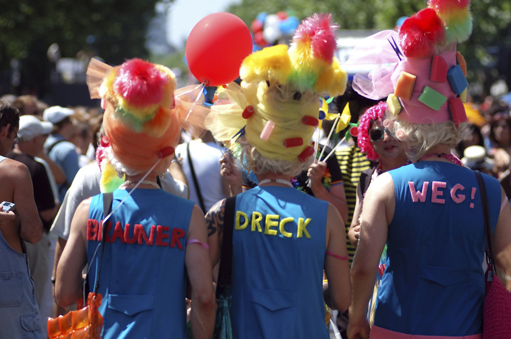 berlin csd 2006 - brauner dreck weg!