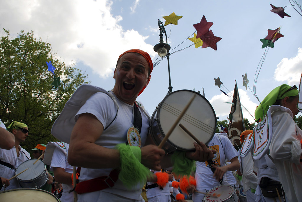 karneval der kulturen - berlin - kreuzberg - bild nr. 