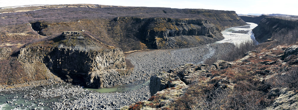 island – zwischen gullfoss und selfoss (02) – teilpanorama