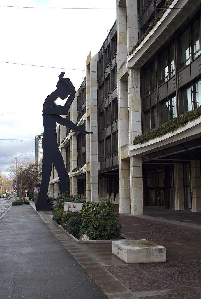 basel – teil zwölf-hammering man