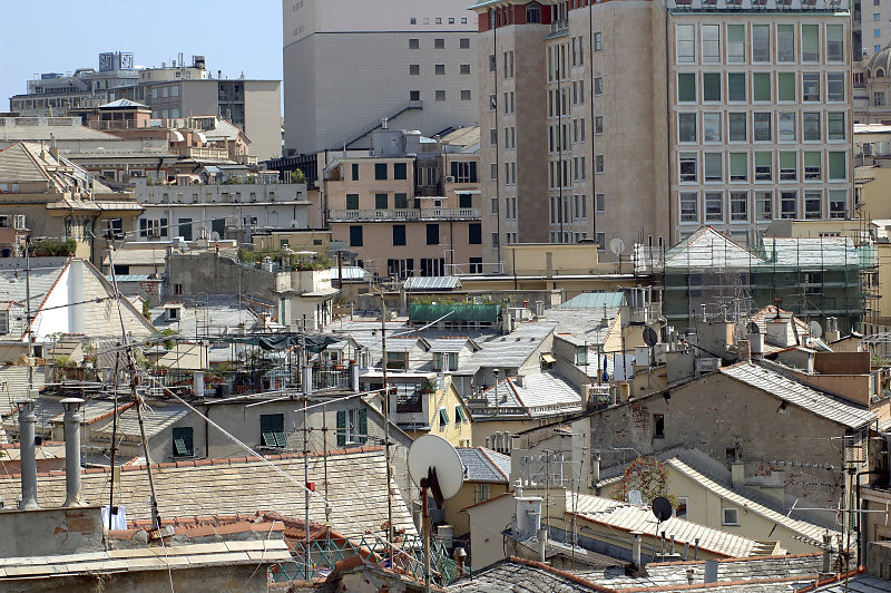 genua (9) - über den dächern
