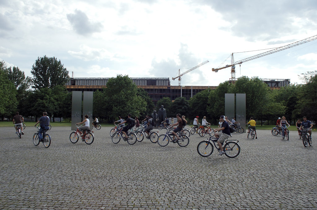 berlin by bike