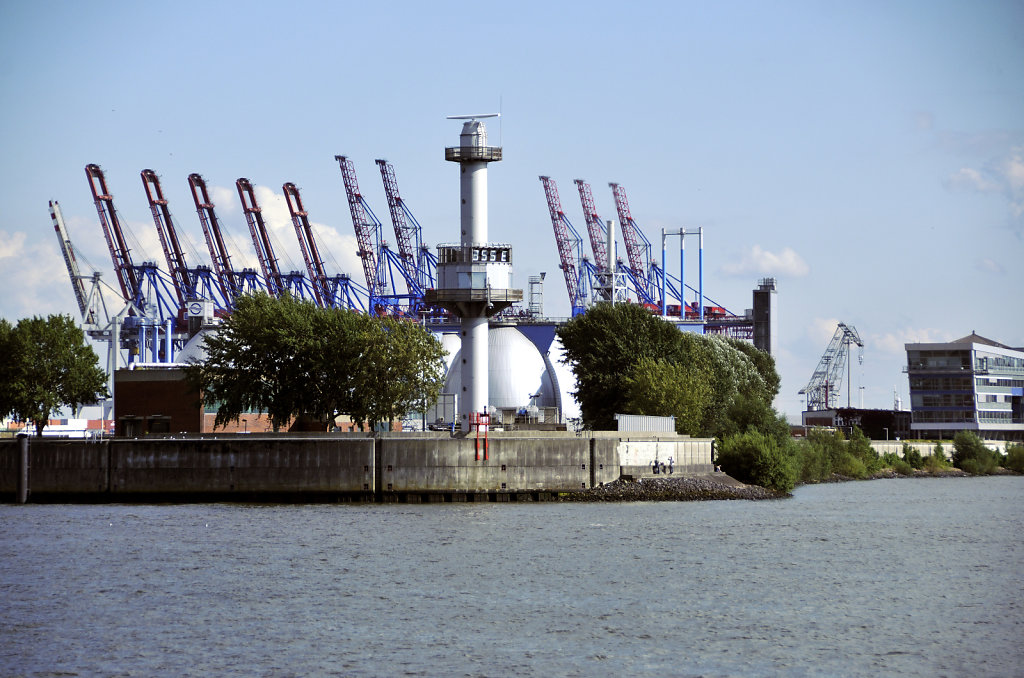 hamburg  hafen (172) –  radarturm köhlbrandhöft