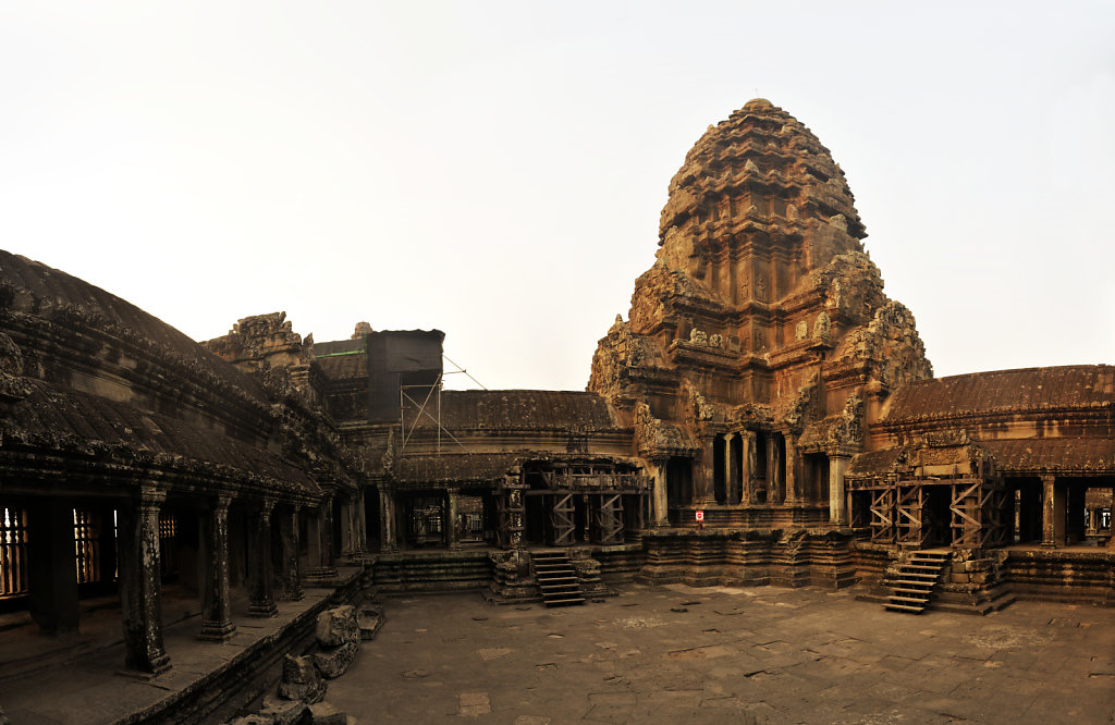 kambodscha - tempel von angkor - angkor wat (23) - teilpanorama 
