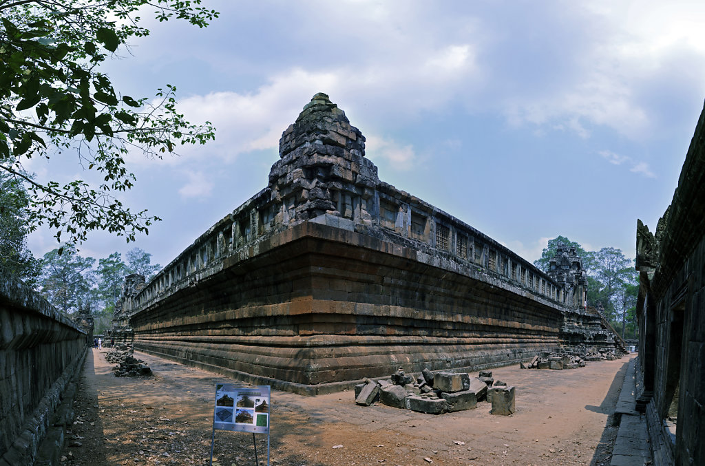 kambodscha - tempel von anghor - ta keo (09) - teilpanorama teil