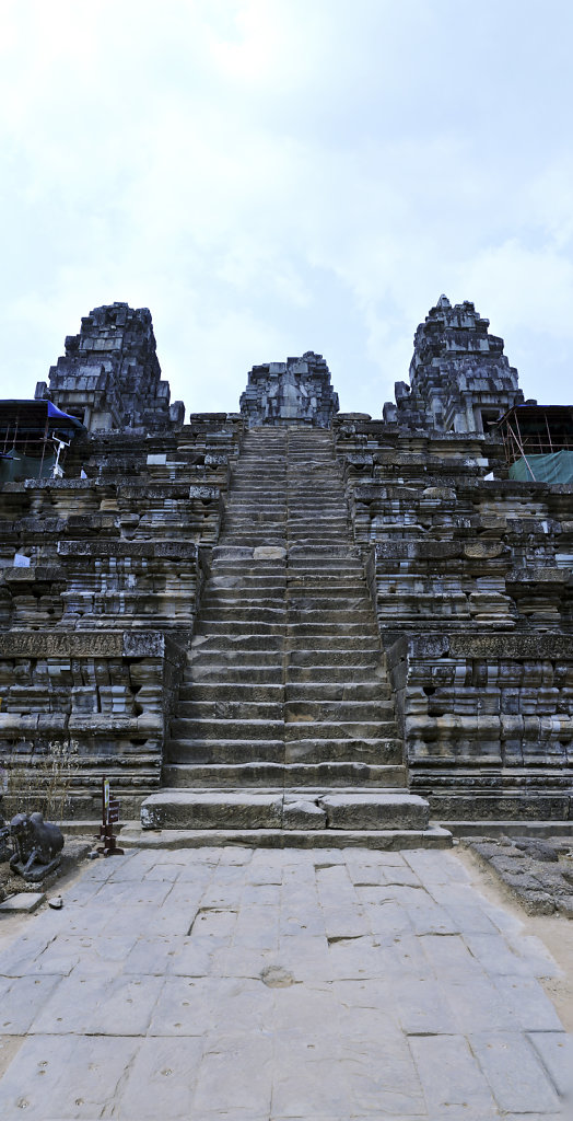 kambodscha - tempel von anghor - ta keo (13) - teilpanorama teil