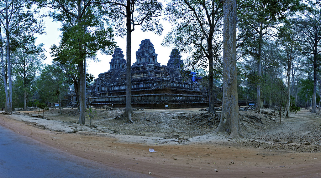 kambodscha - tempel von anghor - ta keo (21) - teilpanorama teil