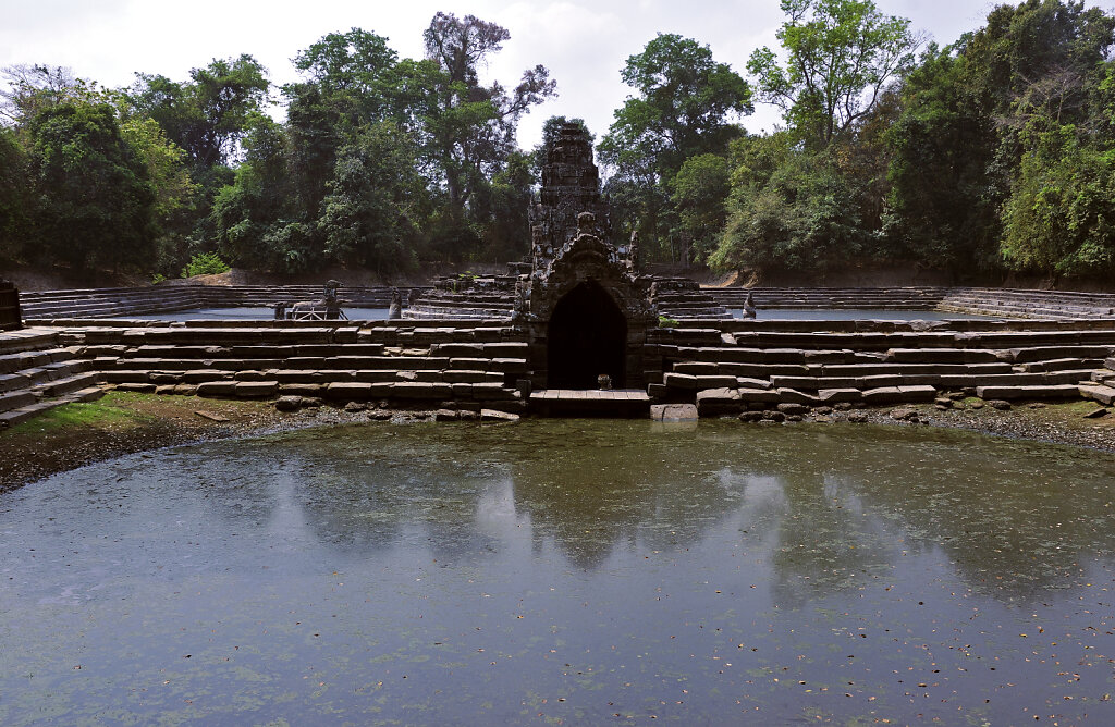 kambodscha - tempel von anghor - - nördlicher baray - neak pean