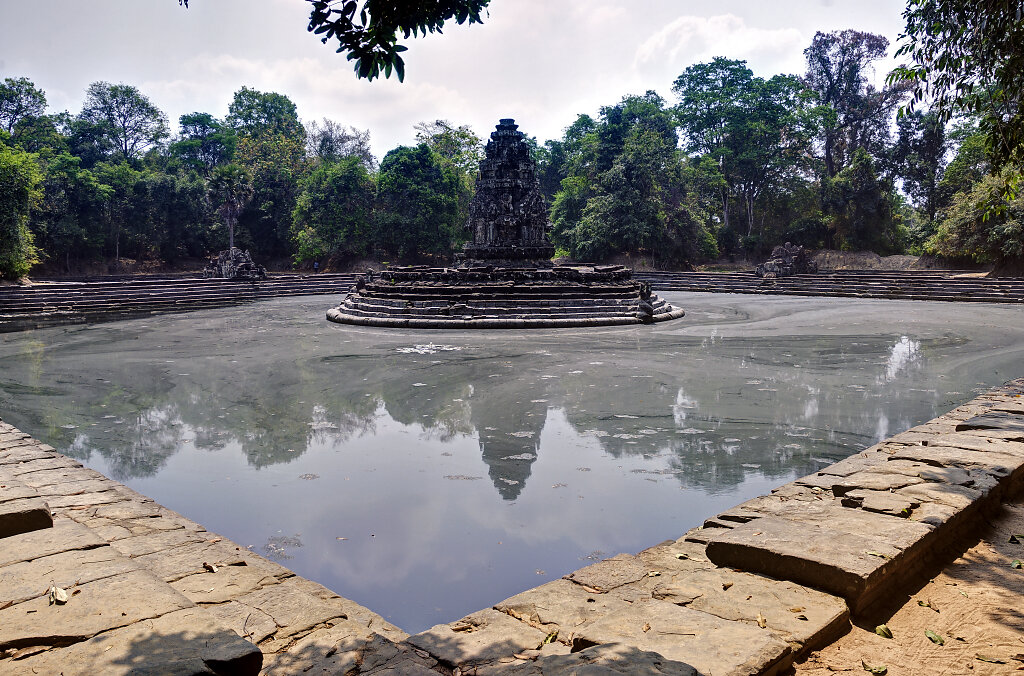 kambodscha - tempel von anghor - - nördlicher baray - neak pean