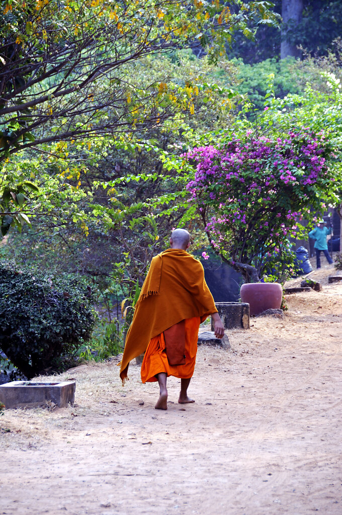 kambodscha - tempel von anghor -  bakong (13)