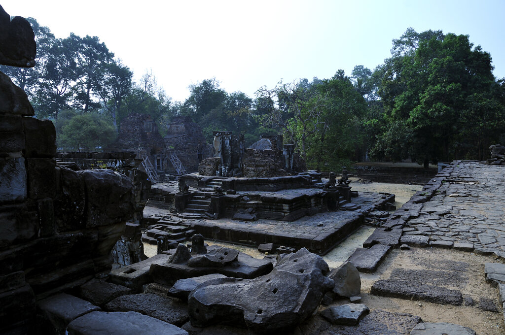 kambodscha - tempel von anghor -  bakong (21)