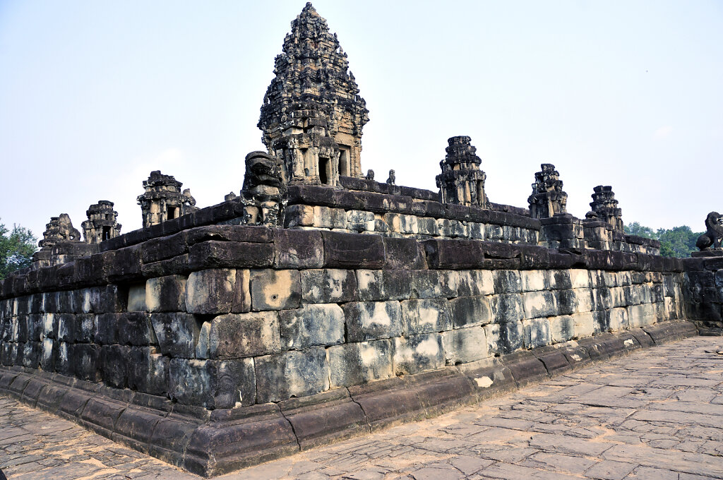 kambodscha - tempel von anghor -  bakong (42)