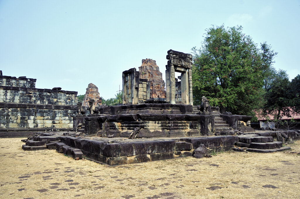 kambodscha - tempel von anghor -  bakong (45)
