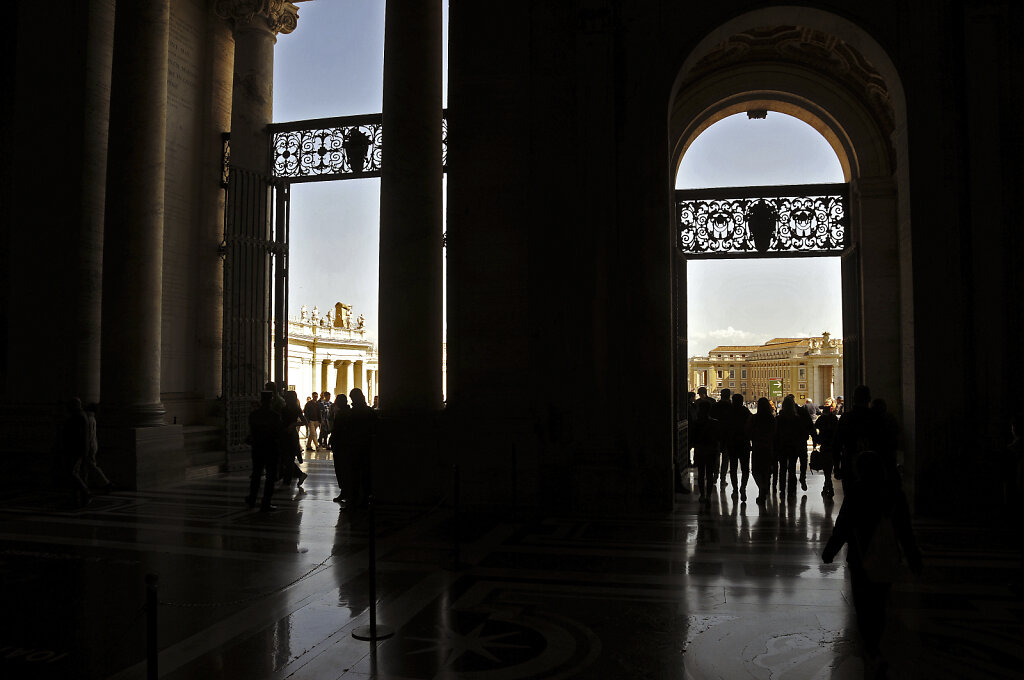 rom 2023 – im petersdom (10)