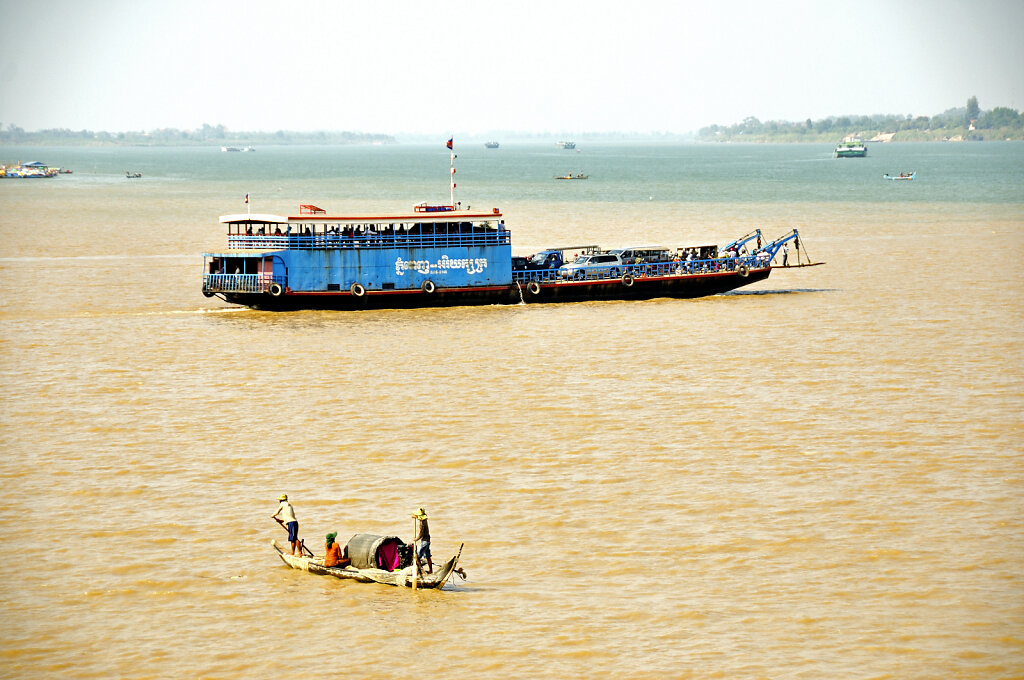 phnom penh -  am fluss (33)